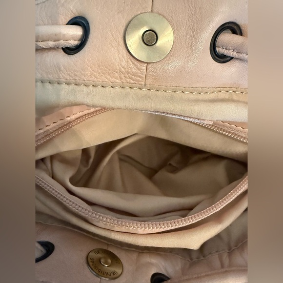 Marta Ponti Leather Bucket Crossbody Bag Tan Woven Front fisherman large - Picture 8 of 11